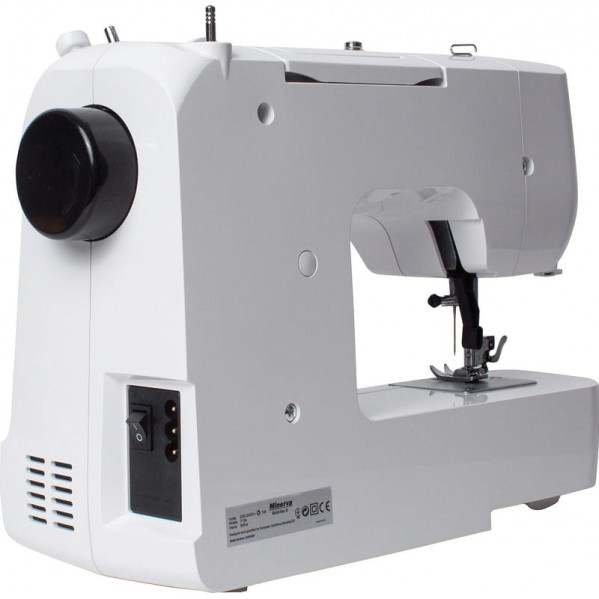 Швейна машина Minerva Max 30М
