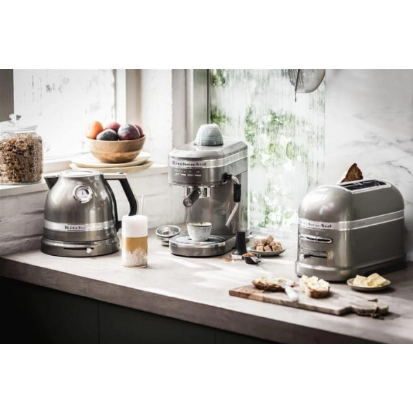Електрочайник KitchenAid Artisan 5KEK1522EMS